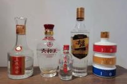 品鉴五粮液入门级浓香酒