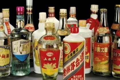 路边“高价收老酒”有多赚钱？ 里面藏着“3个门道”，看完你就明白了