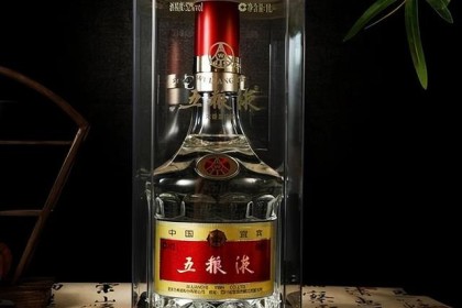 白酒界公认的好酒：五粮液超茅台成霸主，茅台口碑遭质疑